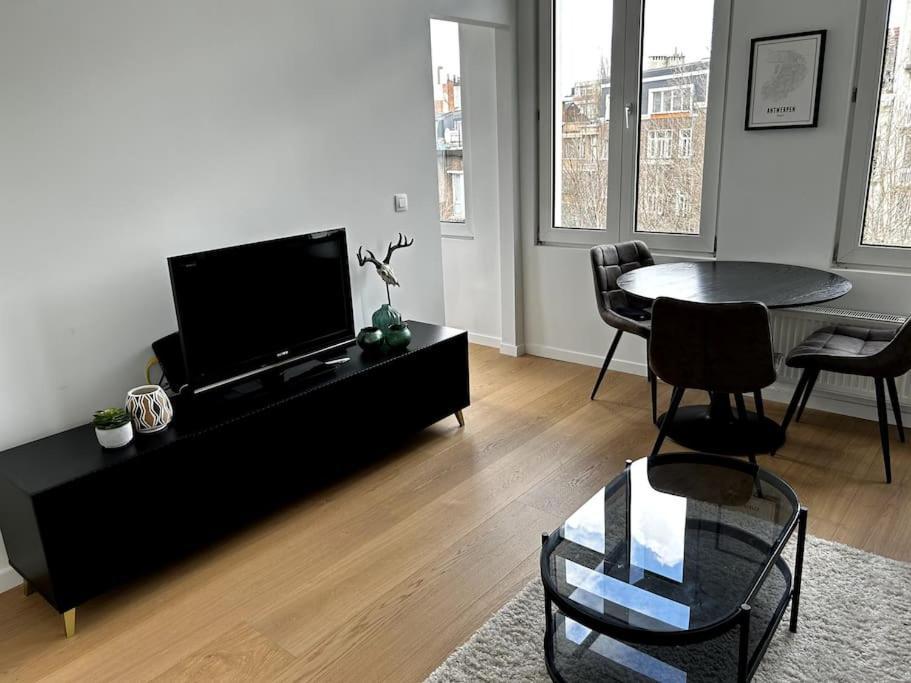 Apartment Near Central Station أنتويرب المظهر الخارجي الصورة